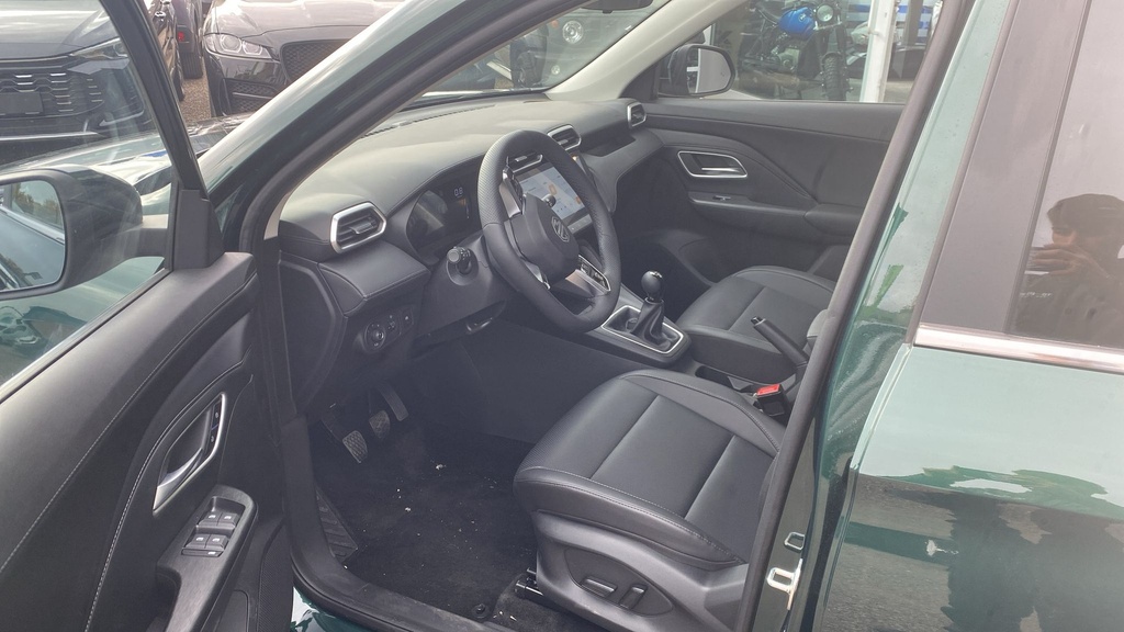 MG ZS HYBRID+ 1.5 COMFORT