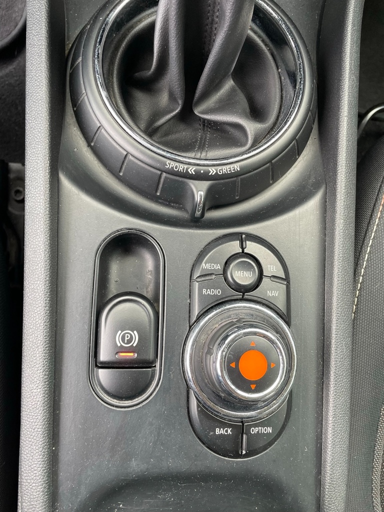 Mini Clubman 2.0 Cooper D Hype auto