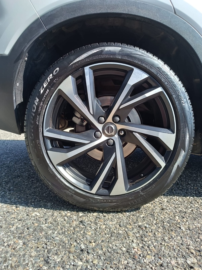 Volvo XC40 2.0 d4 R-design Awd Geartronic
