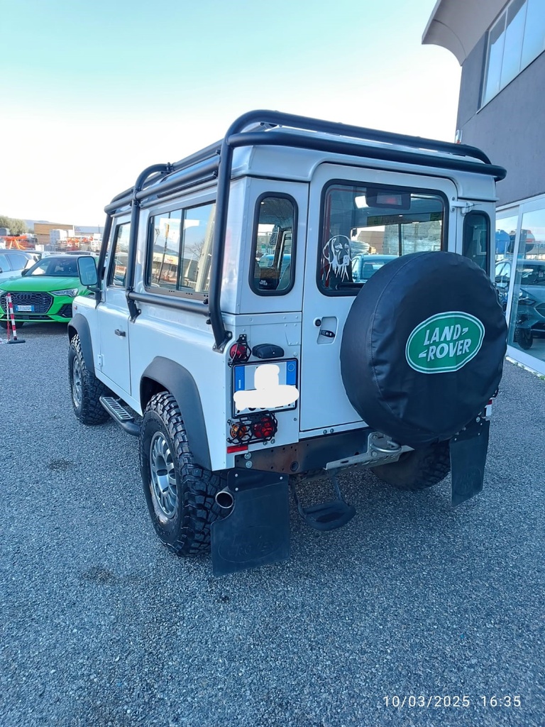 Land Rover Defender 90 2.2 td LE SW