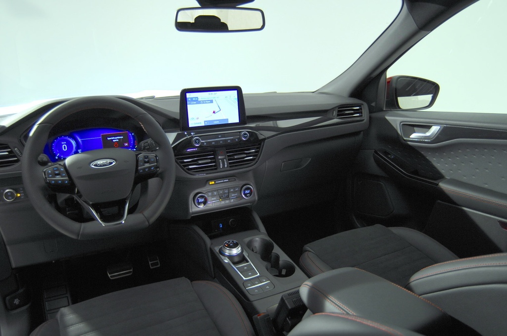 FORD KUGA 1.5 Ecoblue 120cv 2wd St-Line