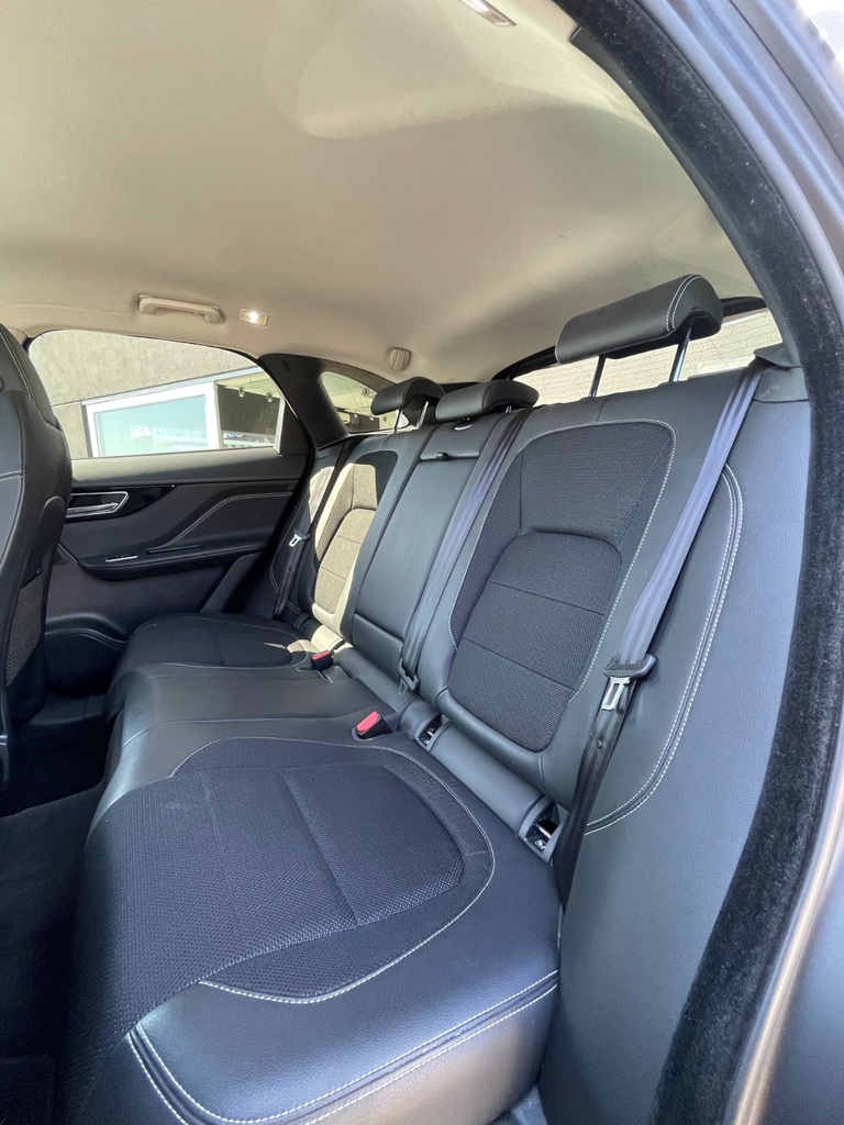 Jaguar F-Pace R-Sport 2.0D AWD 240cv auto my18